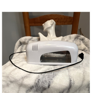 White Electric Nail Dryer with On/Off Switch, Plastic