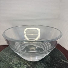Lenox Vintage Beautiful Glass ,Medium Size Lenox Bowl Please Refer To Pictures.