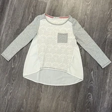 Jolt Top Lace Front Pocket Small Gray White Cream Long Sleeve Blouse Back 