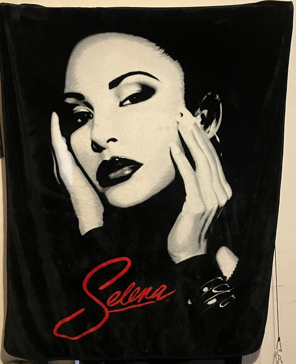 Forever21 X Selena Quintanilla Blanket Throw The White Rose Collection VERY RARE