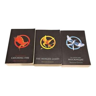 The Hunger Games Trilogy Suzanne Collins 3 PB Scholastic Black YA Set Dystopian