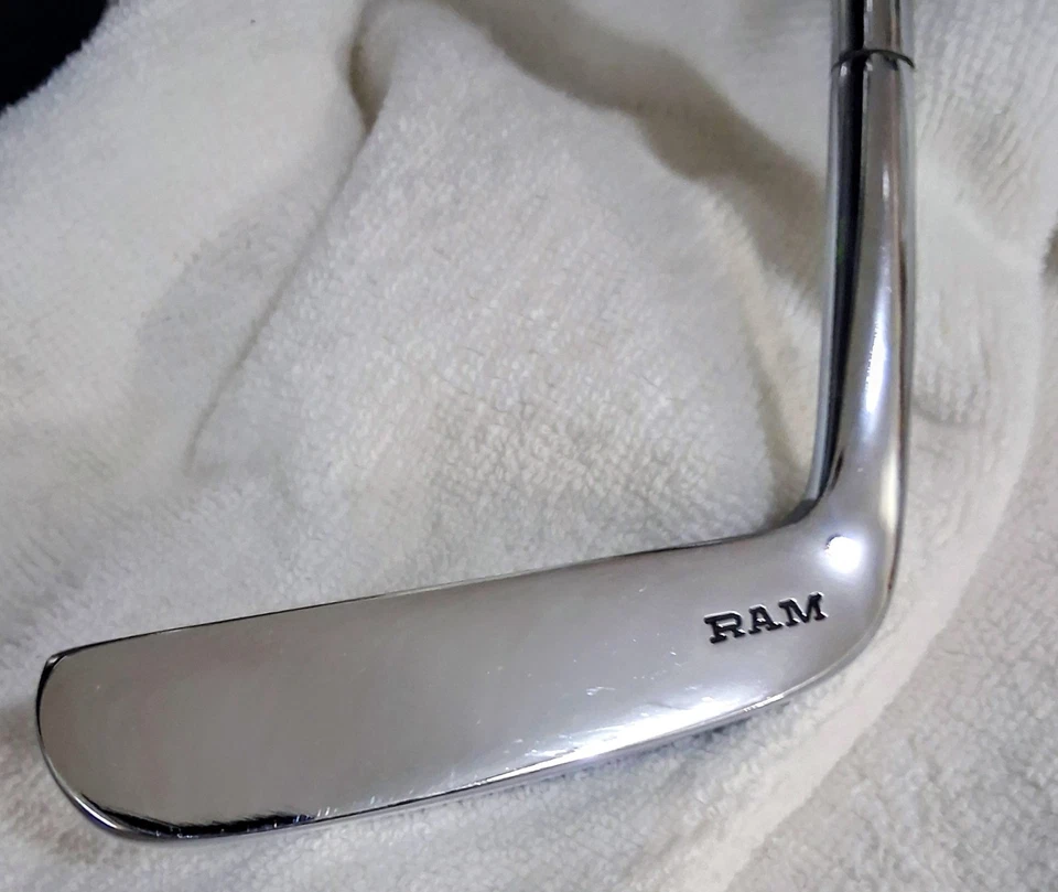 ¡PUTTER TOM WATSON PERSONALIZADO VINTAGE/AUTÉNTICO! "CUSTOM TW" GRABADO EN HOJA, PGA HOF Foto 2 de 4