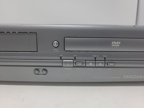 Magnavox MWD2205 DVD VCR Combo Player VHS Recorder 4 Head No Remote Tested Works - Picture 6 of 24