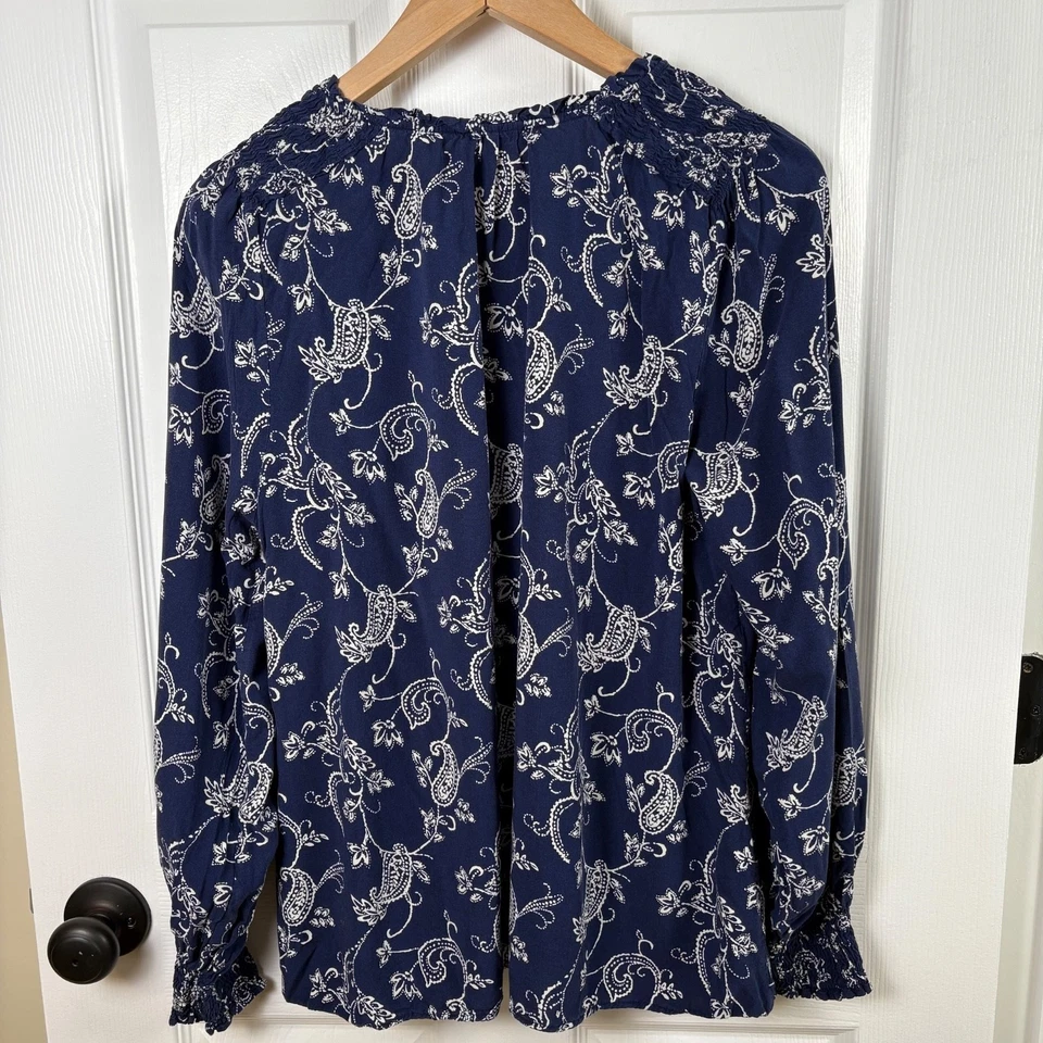 Blusa Boho Talbots Paisley Para Mujer Talla M Borlas Smocking Azul Marino Blanco Foto 3 de 4