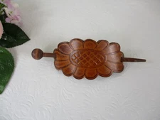 VTG 70's Tooled Embossed Leather Flower Hair Stick Bun Skewer Ponytail Holder