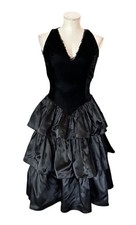Gunne Sax Jessica McClintock 80  s Black Velvet Party Dress Size 7 Sequins