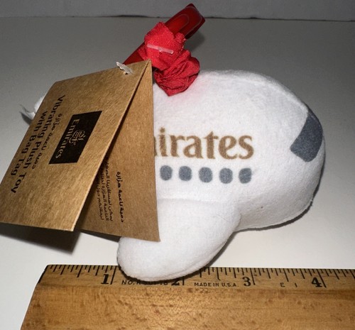 Emirates Airline Vibrating Plush Toy Airplane with Bag Tag NWT - Picture 2 of 4