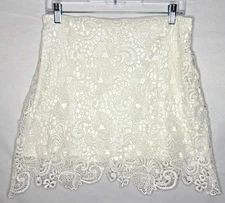 Women's White Lace Mini Skirt No Tags 31" Waist
