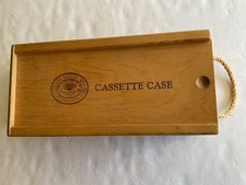 vintage NAPA VALLEY BOX Company 12 Slot Wood Cassette Carrying Case rope handle