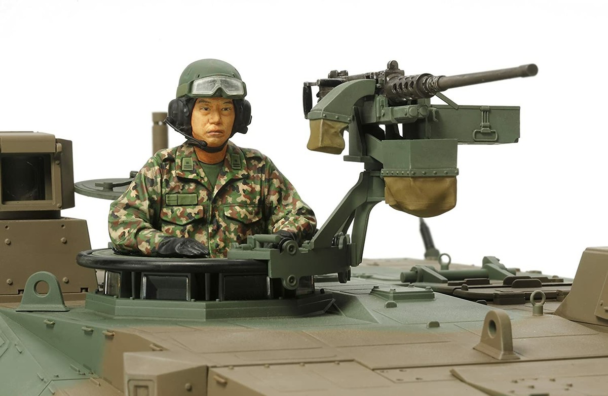 Big size Tamiya 1/16 Japanese type 10 tank display model kit from