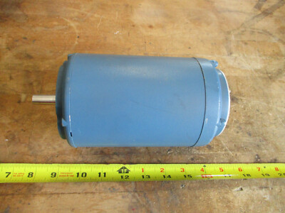 SUPERIOR ELECTRIC SLO-SYN STEPPING MOTOR type M112-FD-305 , 200 steps