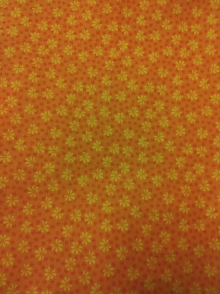 Tela ~ Algodón por MBT Naranja Brillante Estampado Floral 2 Yardas x 46" Ancho Foto 3 de 4