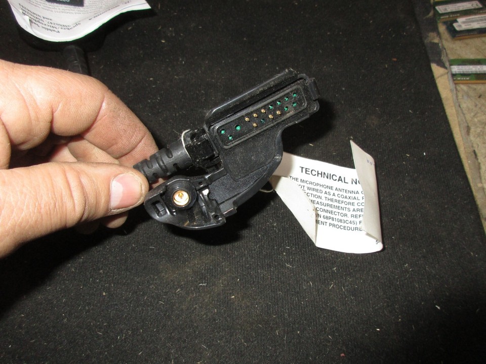 Motorola NMN6250A Remote Speaker Microphone W/Clip BRAND NEW FREE