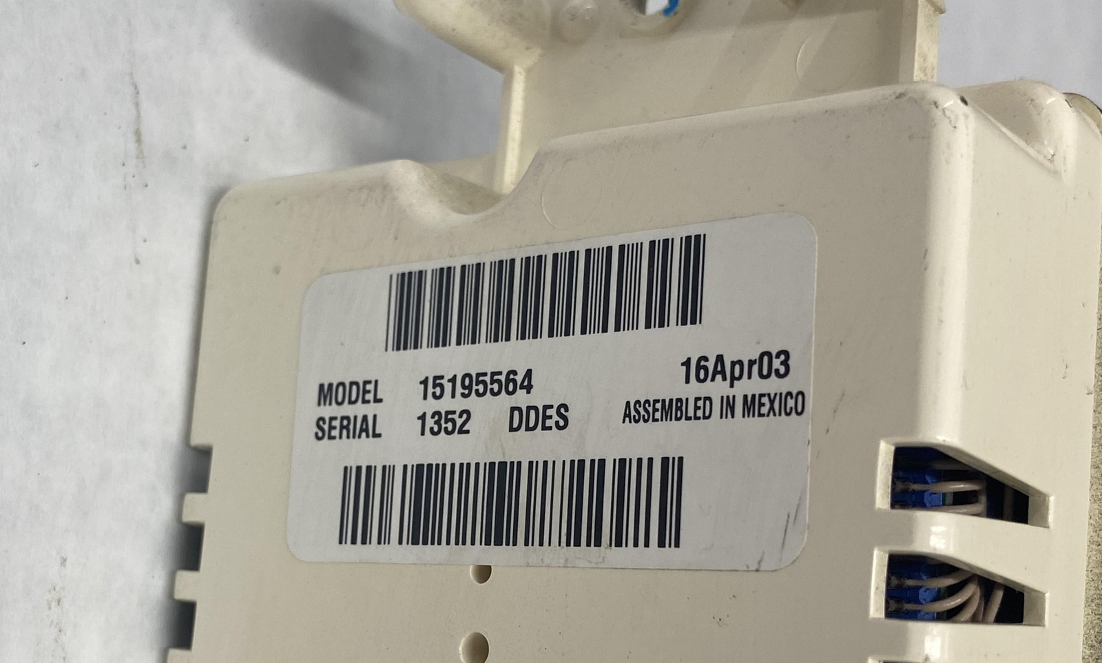 20032004 GMC Yukon Denali Temperature Climate Control ID 15195564 OEM