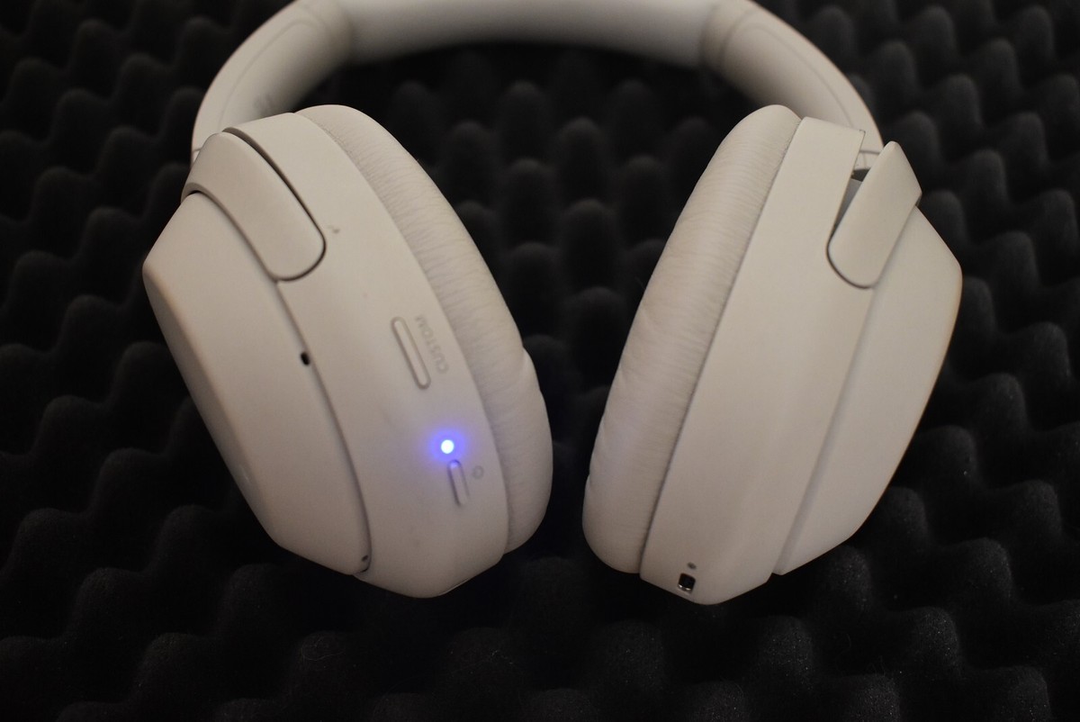 Sony WH-1000XM4 Wireless Bluetooth Noise-Canceling Headphones
