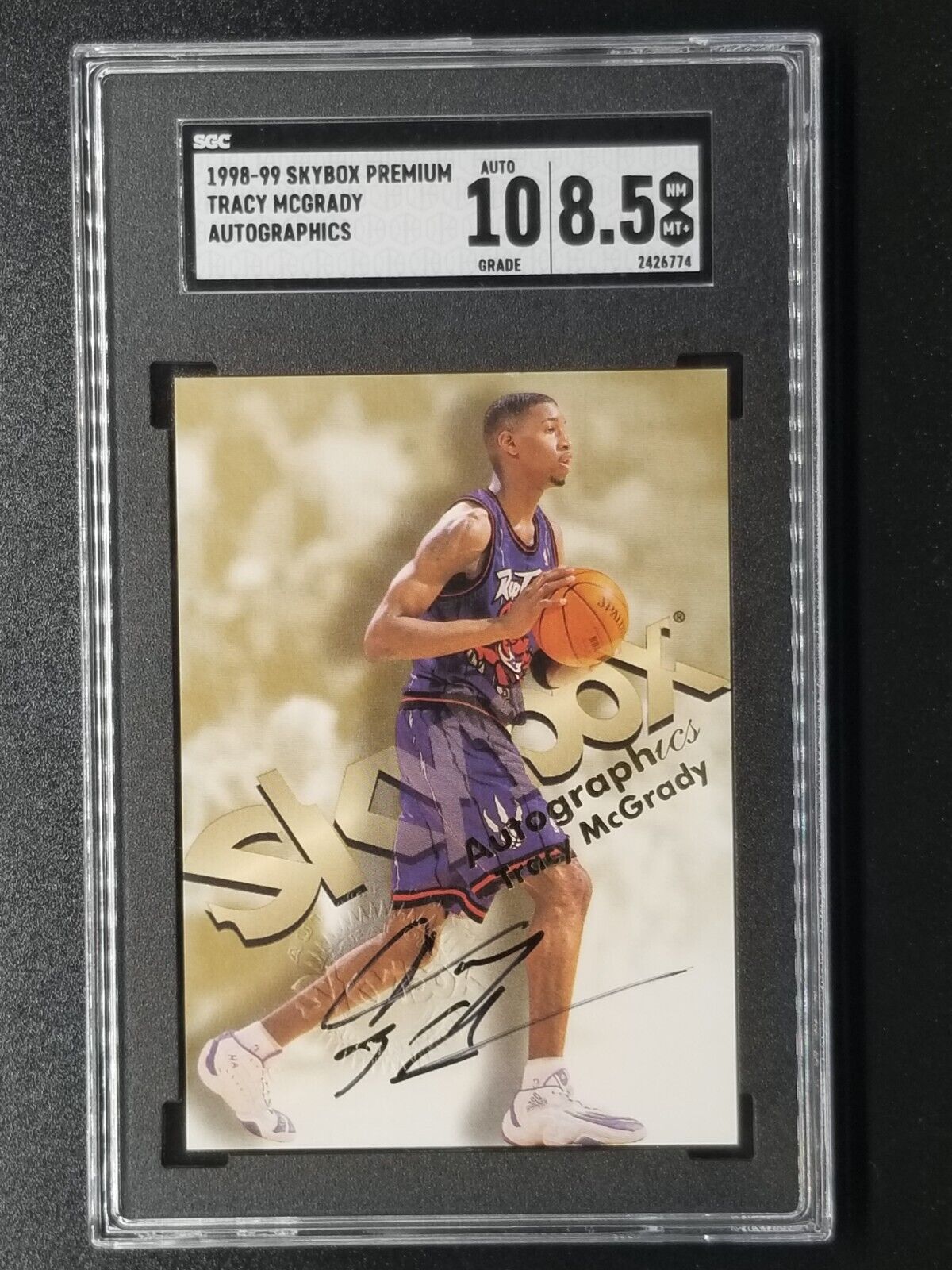 Tracy McGrady 1998-99 Skybox Premium AUTOGRAPHICS SGC 8.5 AUTO 10 RAPTORS