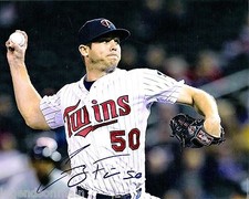 Casey Fien Minnesota Twins Signed Autographed 8x10 Photo LOM COA (PH633)