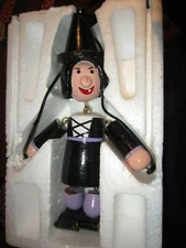 3 string wooden marionette puppets 1988 a.m.c. TWO (2) soldier and pilgrim