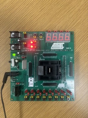 Atmel ATF15XX-DK3 CPLD Development Board with 100 TQFP Adapter Evaluation Kit