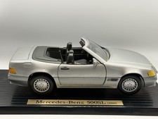 Maisto 1:18 Scale Mercedes 500 SL 1989 Diecast Model Car