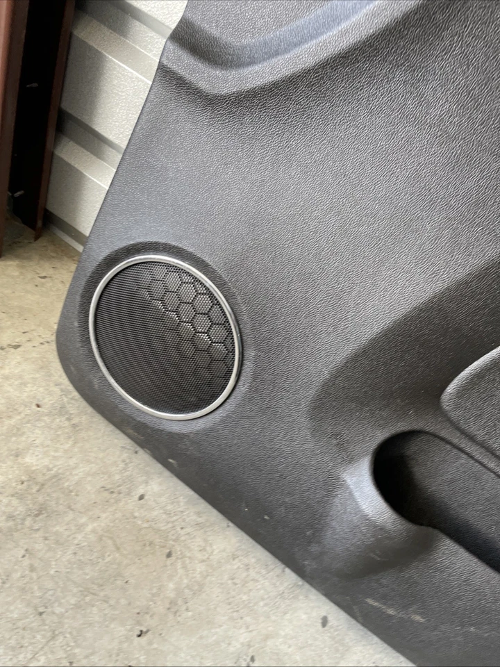 07-09 GMC Yukon Denali Front Right RH Passenger Door Panel Cover Black Leather - Image 3 of 4