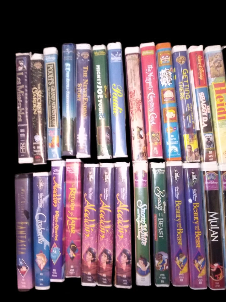 Massive Collection (80) Of Disney/Childrens VHS 80s-90s Foto 3 de 4