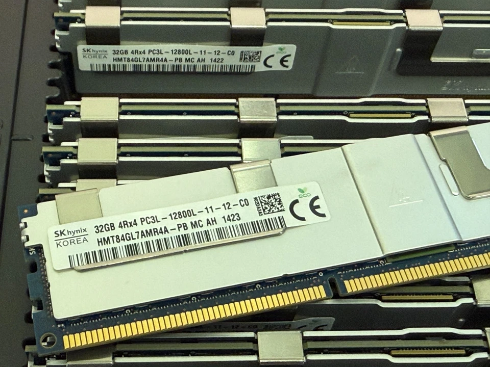 256 GB SK HYNIX (8 X 32 GB) PC3L-12800L 4Rx4 DDR3L 1600 MHz LRDIMM ECC SERVIDOR RAM Foto 3 de 4