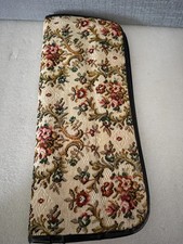 Vintage Knitting Needle Case With a Tapestry ...