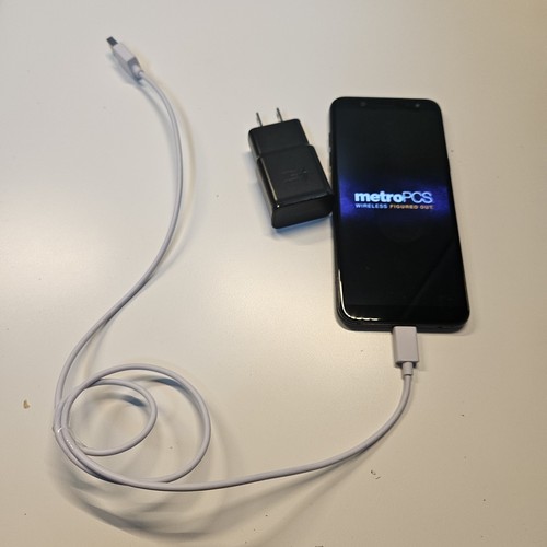 Samsung Galaxy A6 - 32 GB - Negro (Metro) CAJA abierta - Imagen 2 de 3