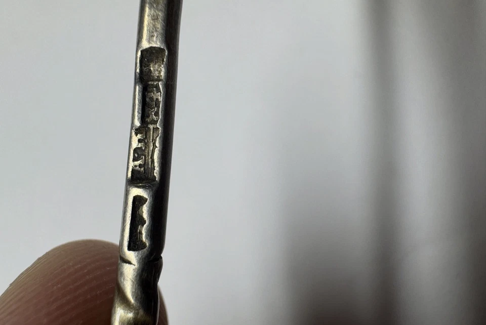 Horquilla Imperial Rusa Plata 84 Sello VA AK Antiguo Caviar Twist 11.3g Rara Foto 3 de 4