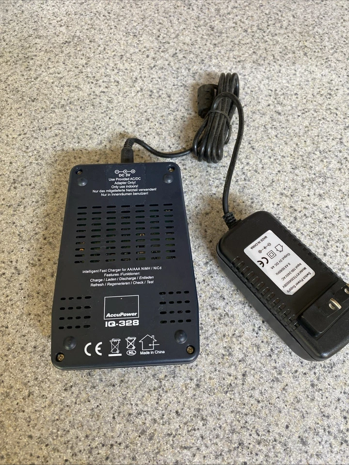 IQ-328 AA & AAA Smart LCD Battery Charger / Tester / Analyser - Image 4 of 4