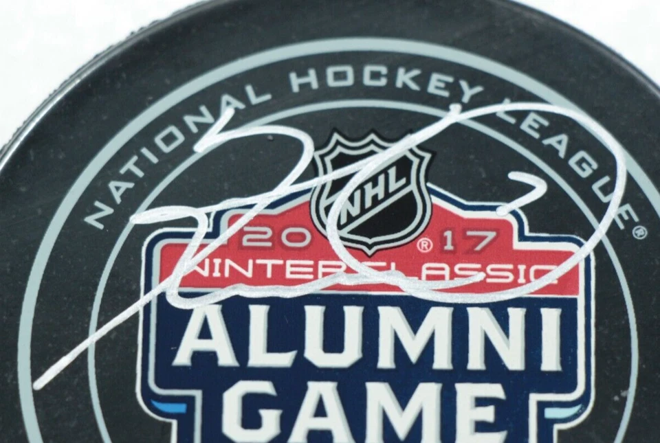 St. Louis Blues Keith Tkachuk 2017 Invierno Clásico Alumno Juego Autografiado Disco Foto 2 de 4