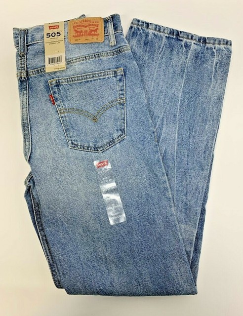 levis 18