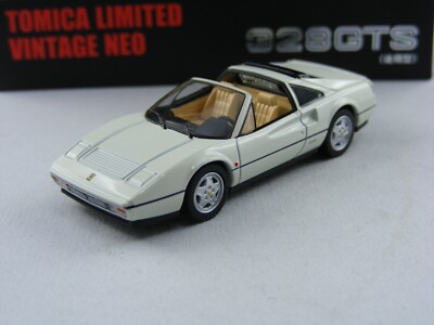 '85 Ferrari 328 GTS in Weiss, Tomytec Tomica Limited Vintage Neo,1/64