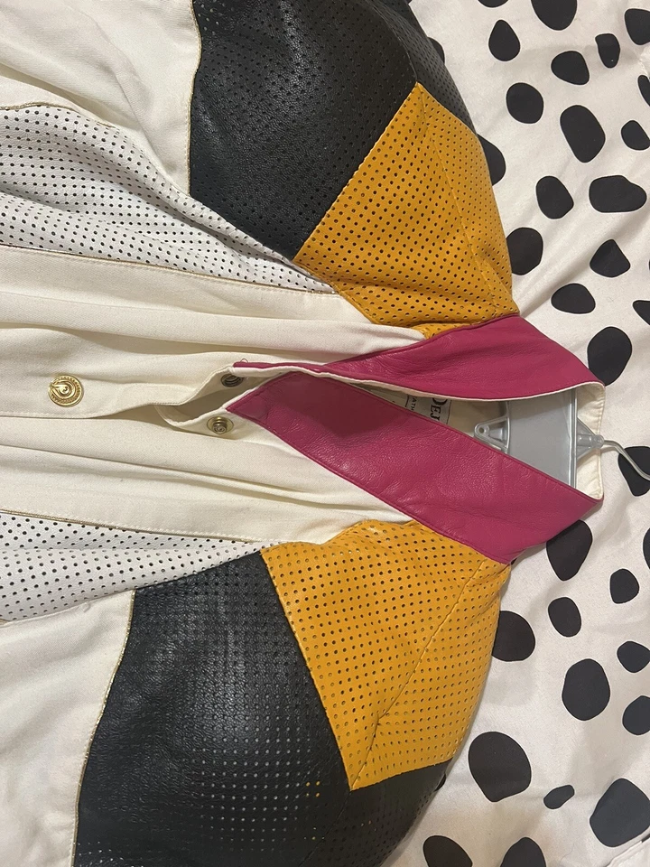 Chaqueta a Presión De Colección Años 80 Deja Vu Designs COLORBLOCK Cuero Blanco Dorado S Foto 3 de 4