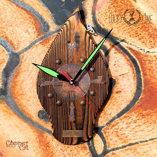 Steampunk Designer Wooden Clock / Celtic style Wooden Art / Bracket clock  - Image 4 of 4