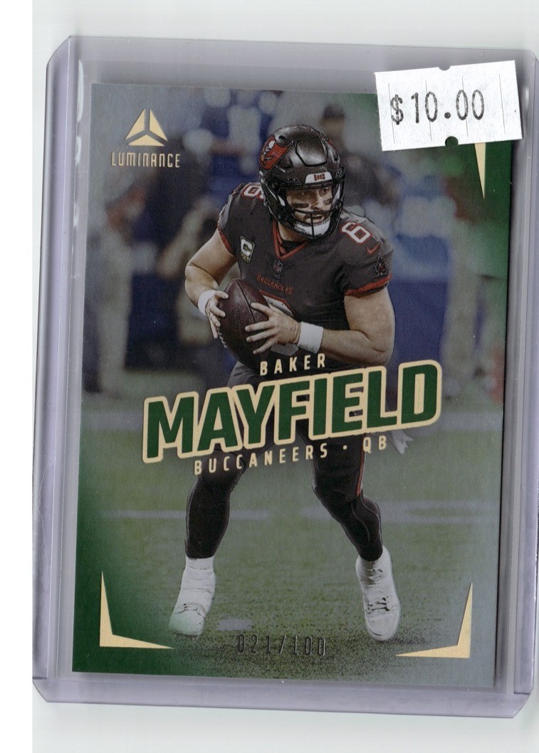 2024 Panini Luminance Baker Mayfield #69 Green 021/100 Buccaneers