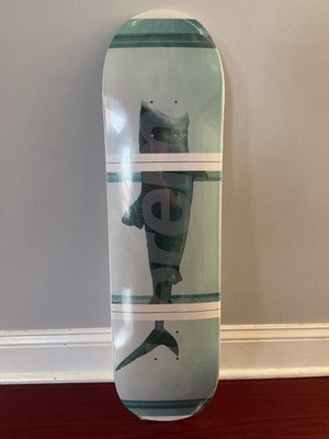 Supreme SS25 Damien Hirst Shark Skateboard Deck White 8.25 x 32