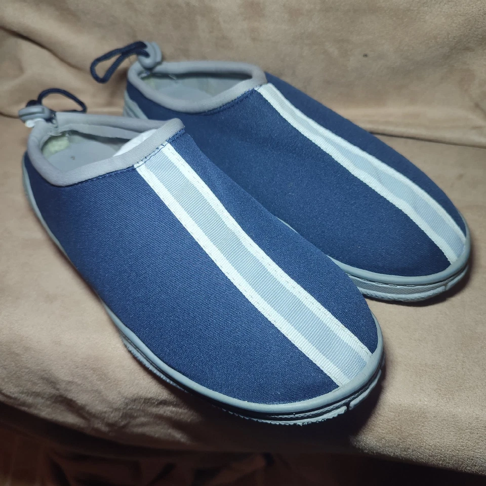 OSPREY NEOPRENE WATER SEA SHOES SIZE 5 YOUTH OR WOMENS LADIES NAVY BEACH HOLIDAY - Image 4 of 4