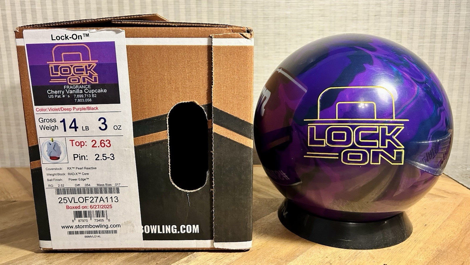 Storm Lock On Overseas Bowling Ball NIB 1st Quality | 14lbs 