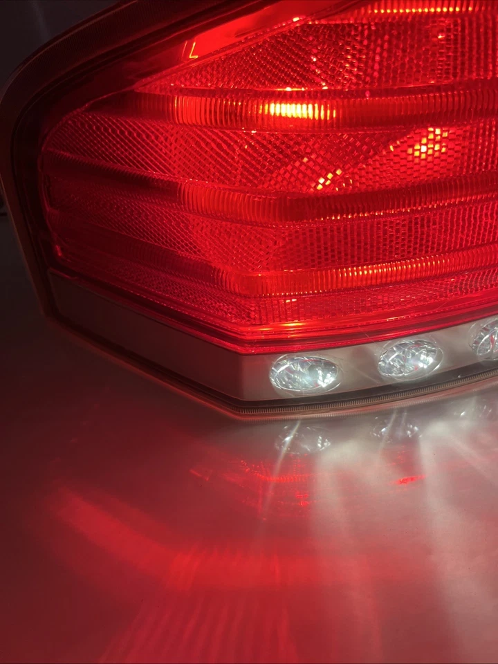 2007-2010 Lincoln MKX Ford Edge Tail Light LH Driver Side OEM Tested  Foto 3 de 4