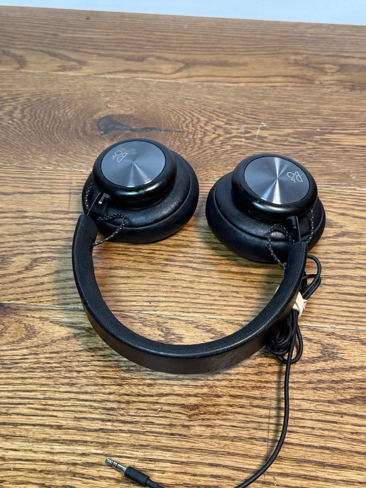 Bang & Olufsen Beoplay H4 – For Parts / Repair - Image 4 of 4