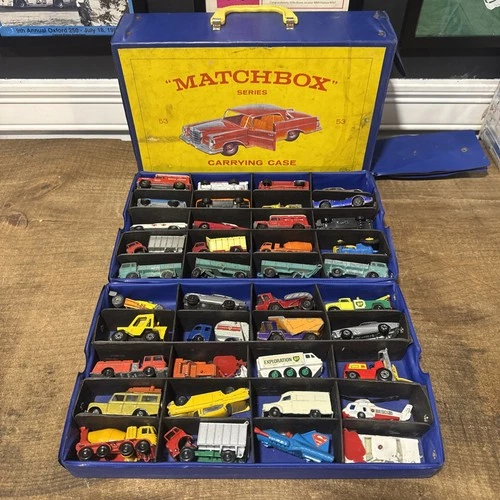 Vintage 1960's Matchbox Cars-LESNEY Collection & Carrying Case 40 Cars 🔥🔥🔥