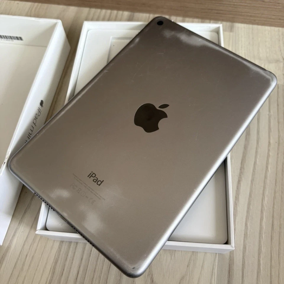 Apple iPad mini (4th generation) · 64GB · Wi-Fi, Foto 3 von 5