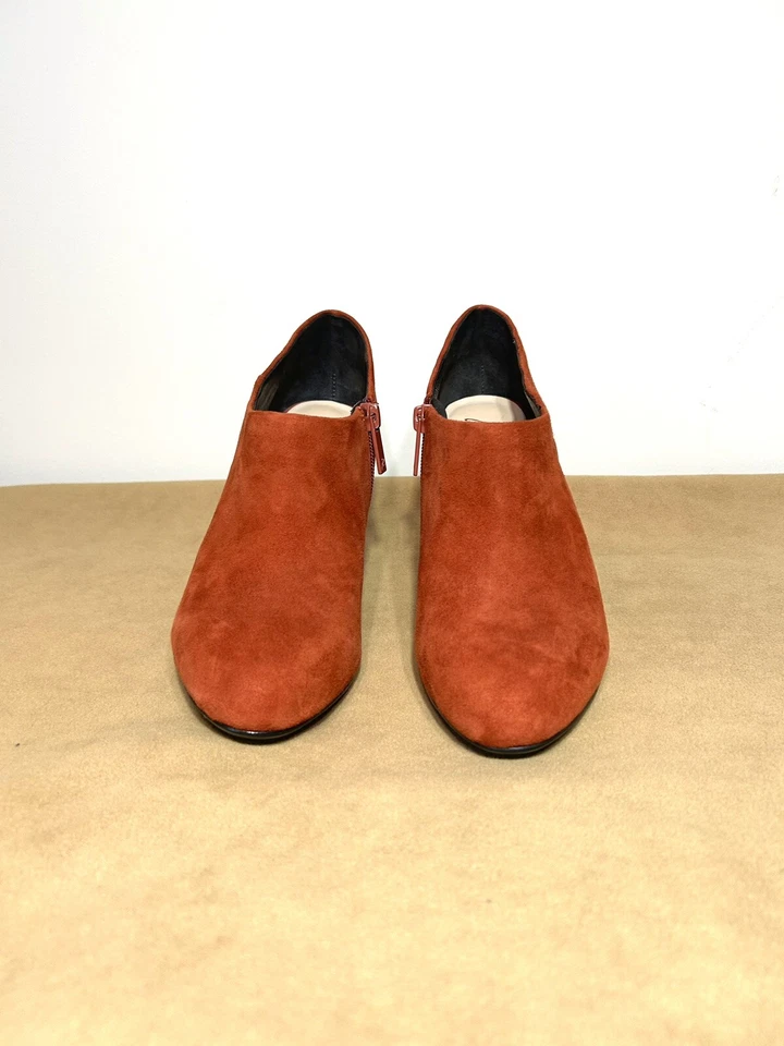 JB Martin 麂皮绒皮革经典拉链踝靴 鞋跟 女式 尺码 39/8.5 全新 — 第 4/4 张图片