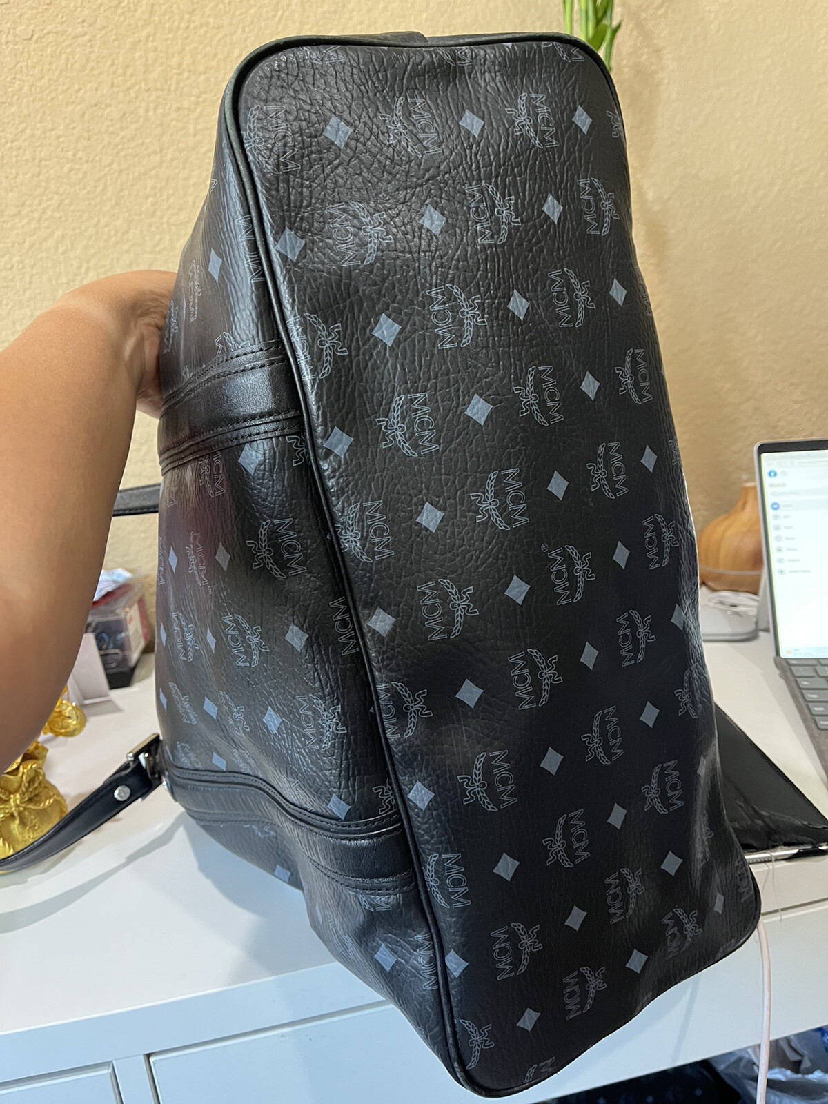 MCM Jumbo Tote - image 9