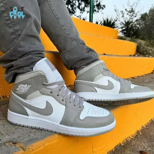 Nike Air Jordan 1 AJ1 Mid Linen College Grey Light Bone White 554724-082