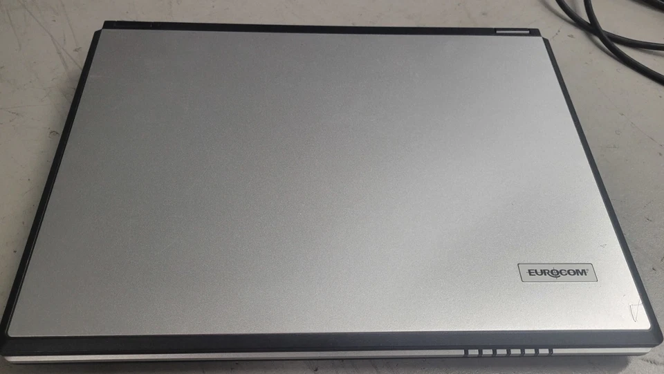 EUROCOM M660N Milano ;15.4 Inch WXGA;Intel GMA950;Celeron M410;60GB:Used - Image 4 of 4