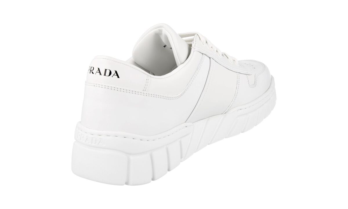 PRADA SNEAKERS SHOES LOGO PLAQUE 2EE378 WHITE LEATHER NEW US PRADA SNEAKERS SHOES LOGO PLAQUE 2EE378 WHITE LEATHER NEW US