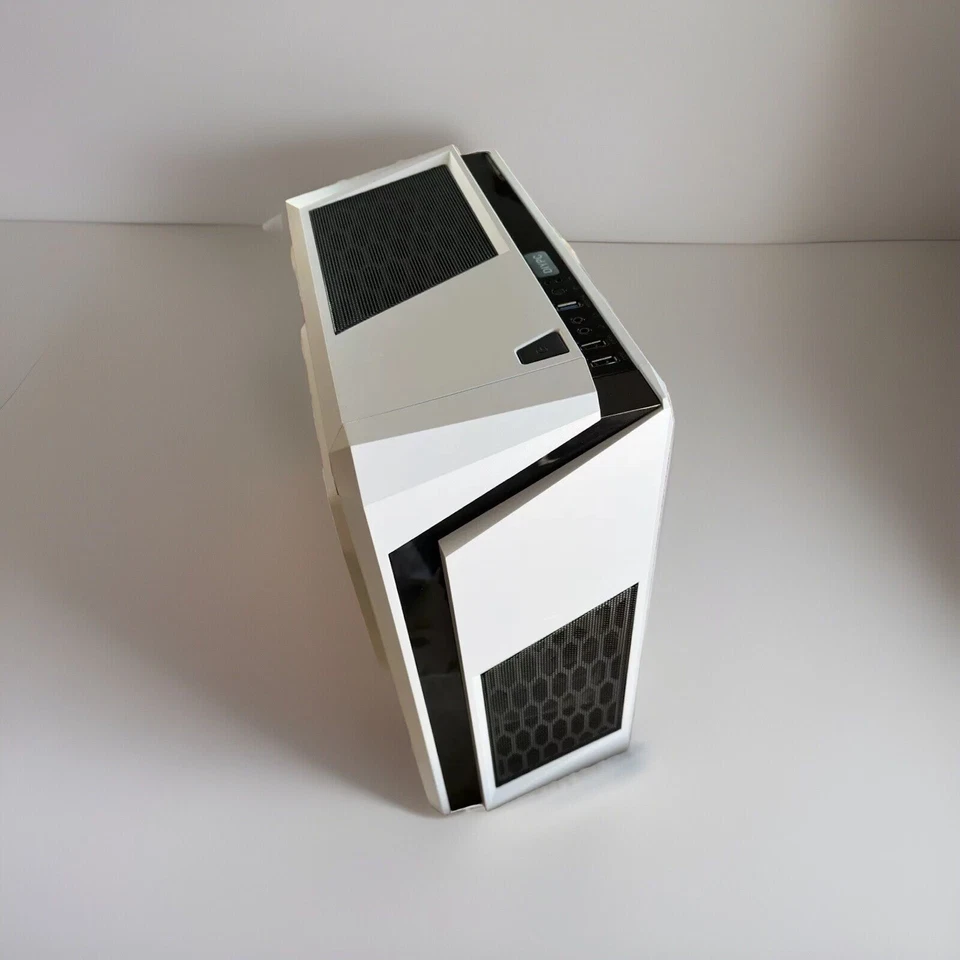 Blue Fans Work PC/Gaming PC Intel Core i-5 8600K/256GB/ 16GB RAM/WIFI/Bluetooth - Image 4 of 4